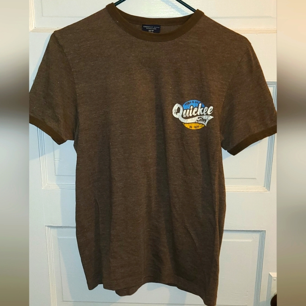 American Eagle graphic t-shirt